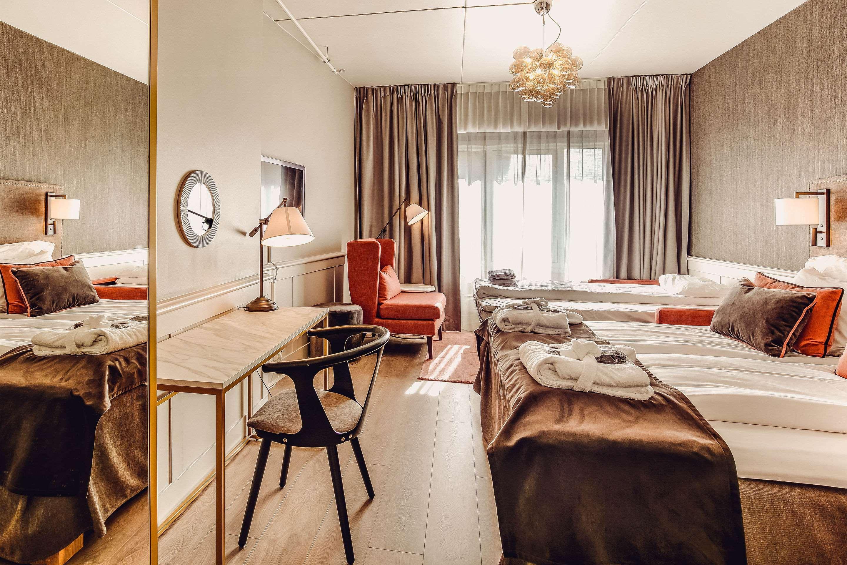 Home Hotel Grand בודו מראה חיצוני תמונה