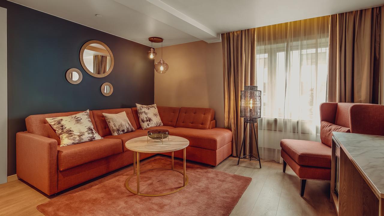 Home Hotel Grand בודו מראה חיצוני תמונה